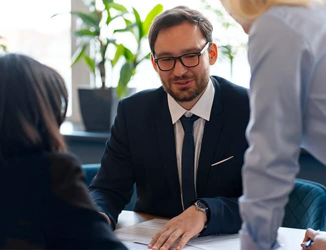 Lawyers Discussing Claim